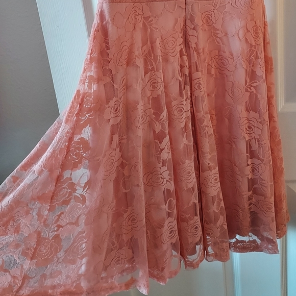 Bridesmaid Dress 👗 - Picture 4 of 5